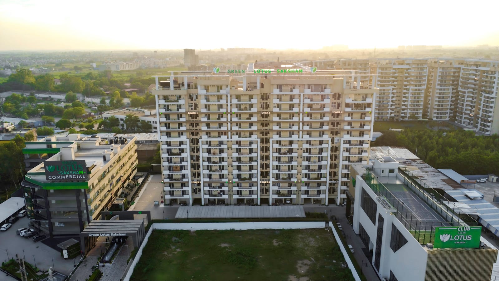 Green Lotus Saksham | 2, 3, 4 & 5 BHK Flats & Penthouses on Patiala Road, Zirakpur, Zirakpur–Patiala Highway (NH-7), near Nabha Sahib Gurudwara, Zirakpur