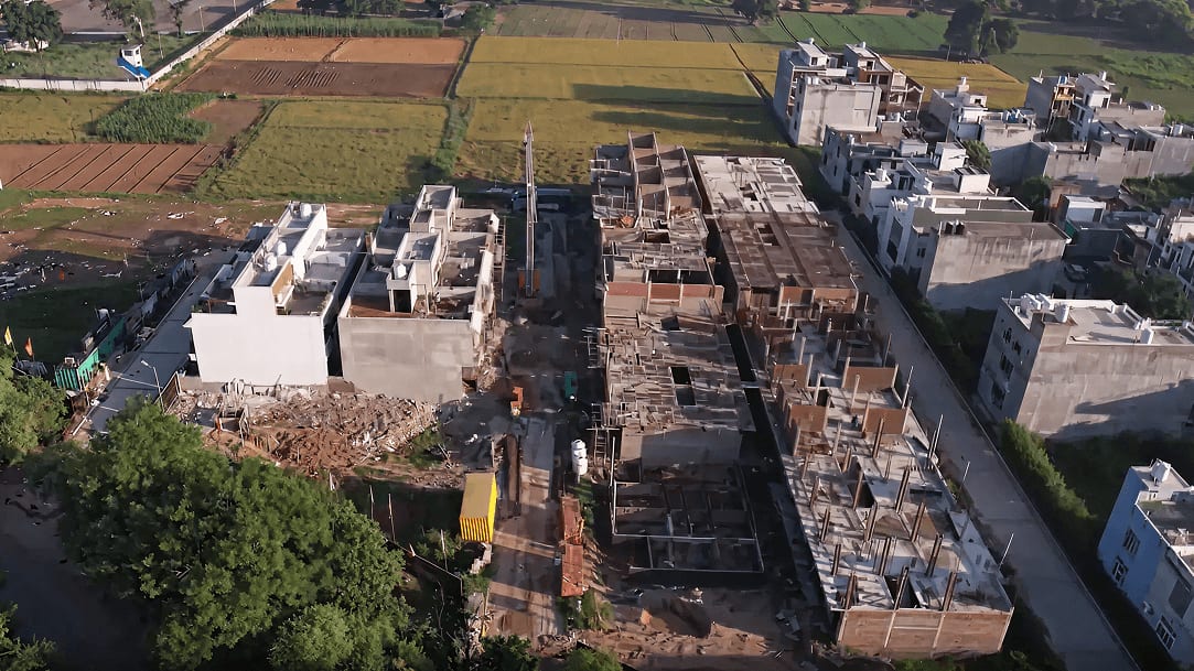 Aerial photo of villas under construction at the Highland Luxuria site, Village Bhabat, Zirakpur